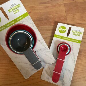 Food Network Measuring Cups and Spoons with Magnetic Nesting Features. NWT.